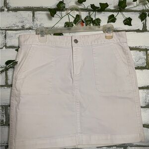 White denim Loft skirt
